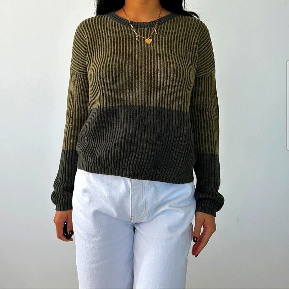 Max Studio Colorblock Crewneck Sweater Large NWT